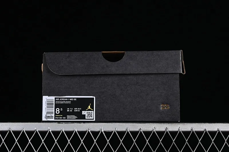 All Categories Air Jordan Jordan Series Basketball Shoes Air Jordan 1 Mid Air Jordan 1 Mid AJ1 Joe 1 Color Candy Chinese Cultural Leisure Sneakers FN1190-100